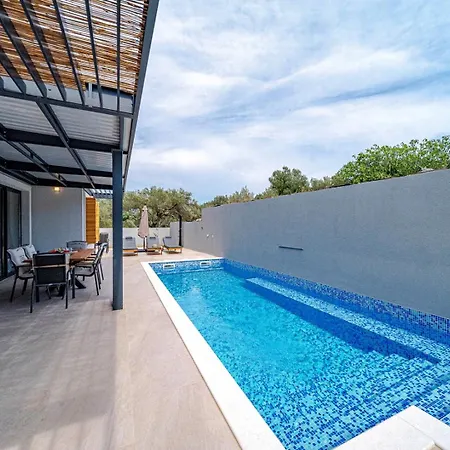 Villa Plitvina