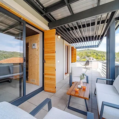Plitvina Villa Vela Luka