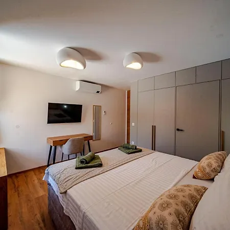 Villa Plitvina *