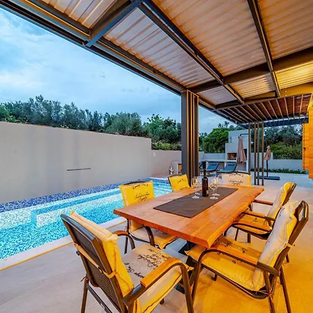 Villa Plitvina Vela Luka